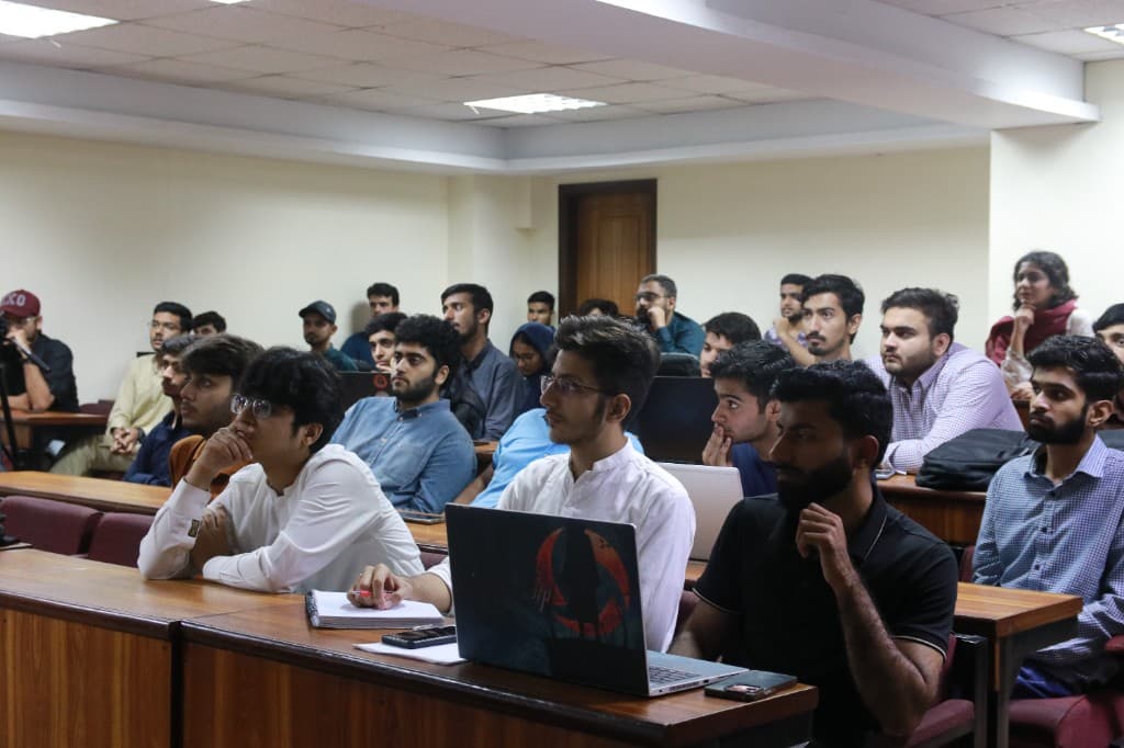 Participants in a Cyberarians learning session
