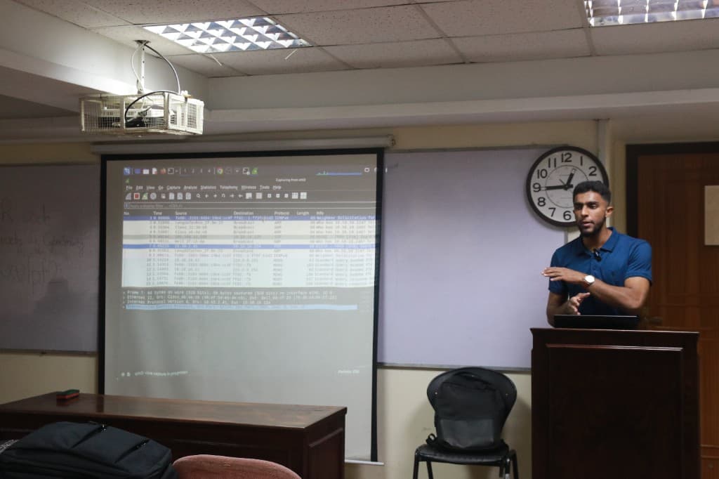 A Cyberarians session with network analysis on screen